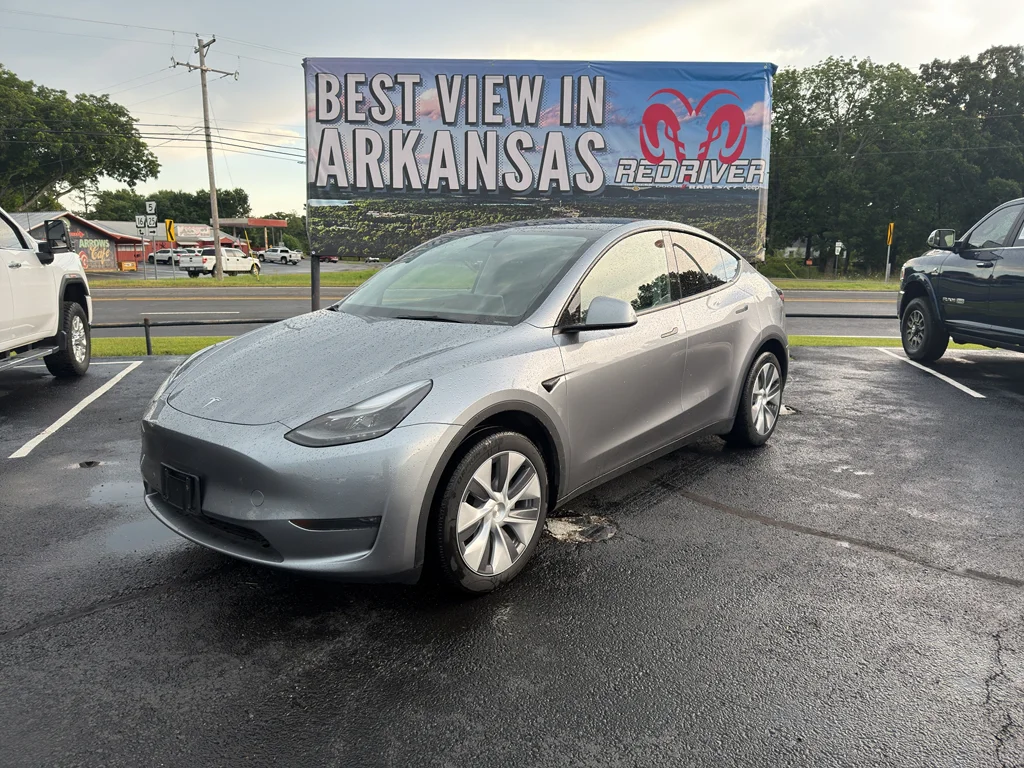 Used 2024 Sliver Tesla Long Range image 1