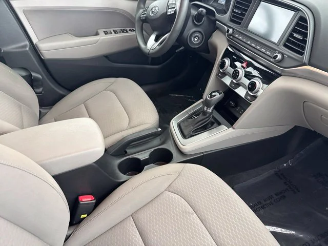 Used 2019 Black Hyundai SEL image 21