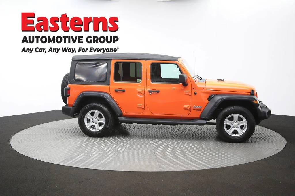 Used 2018 Orange Jeep Unlimited Sport S image 44
