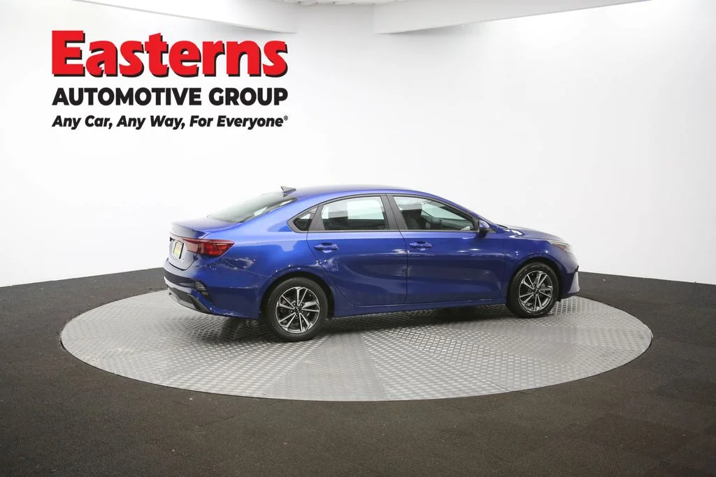 Used 2023 Blue Kia LXS image 41