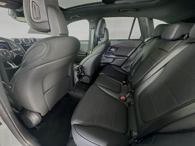 New 2026 Cirrus Silver Metallic Mercedes-Benz GLC 300 image 25