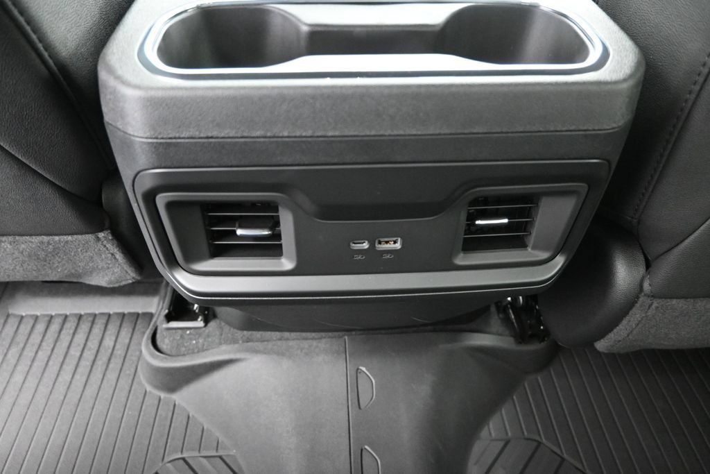 2026 Chevrolet Silverado 1500 LT - Photo 20