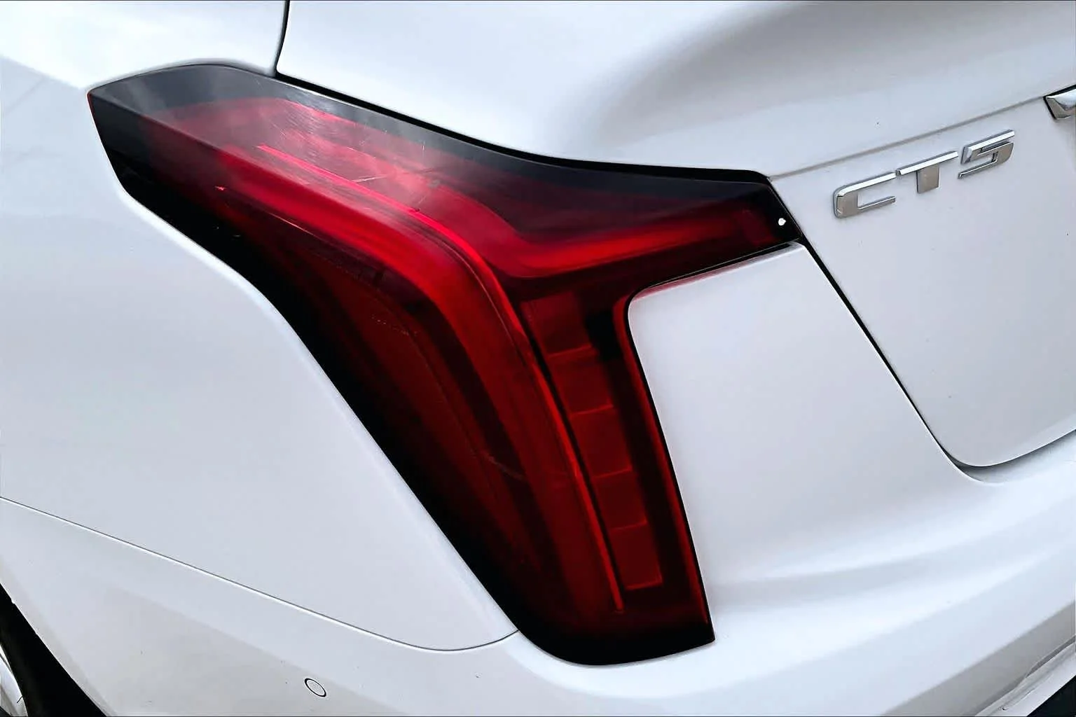 Used 2025 Summit White Cadillac Premium Luxury image 28