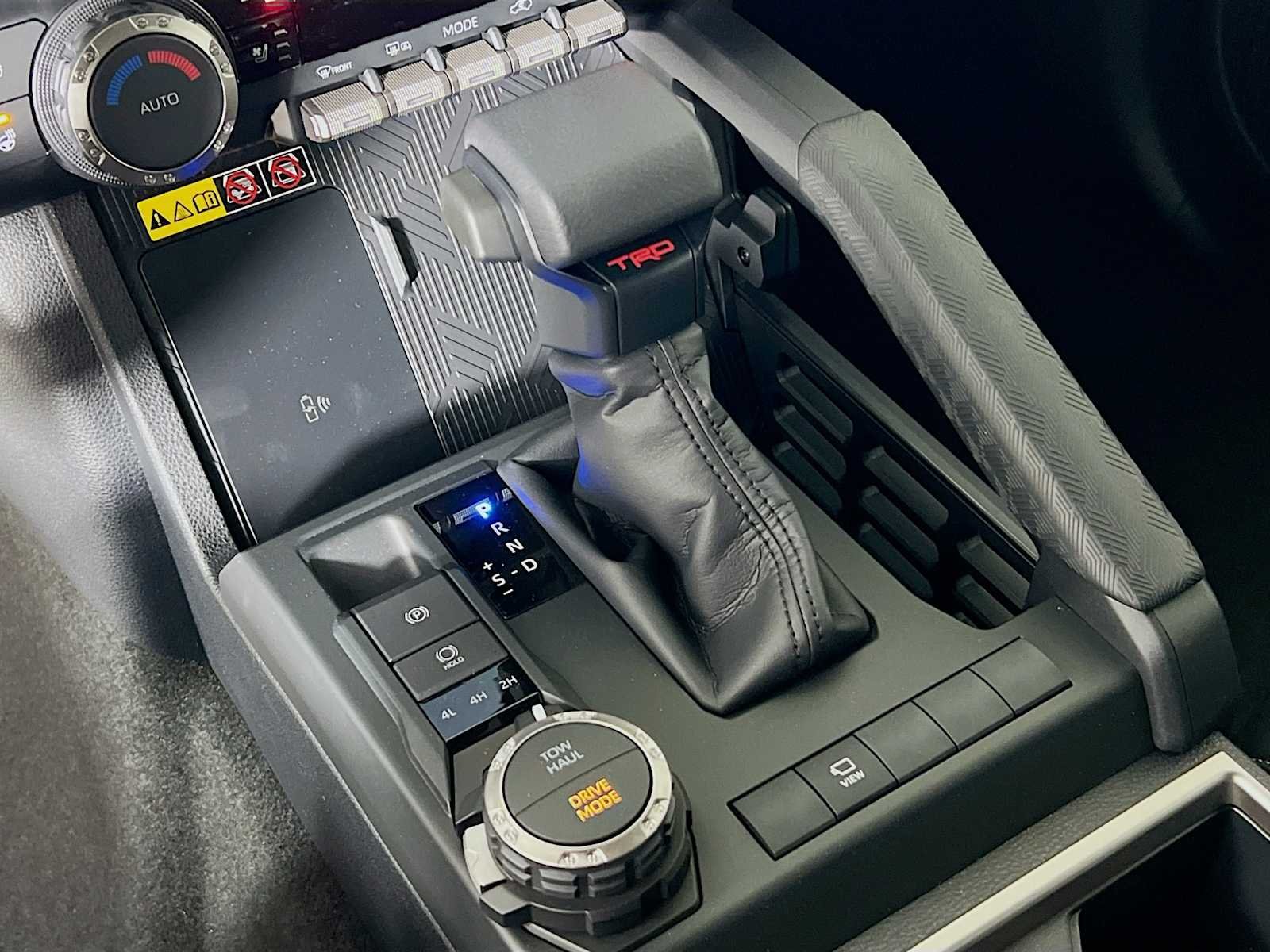 2026 Toyota 4Runner — photo 12