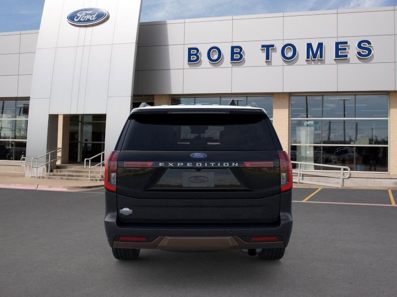New 2026 Agate Black Metallic Ford King Ranch® image 6