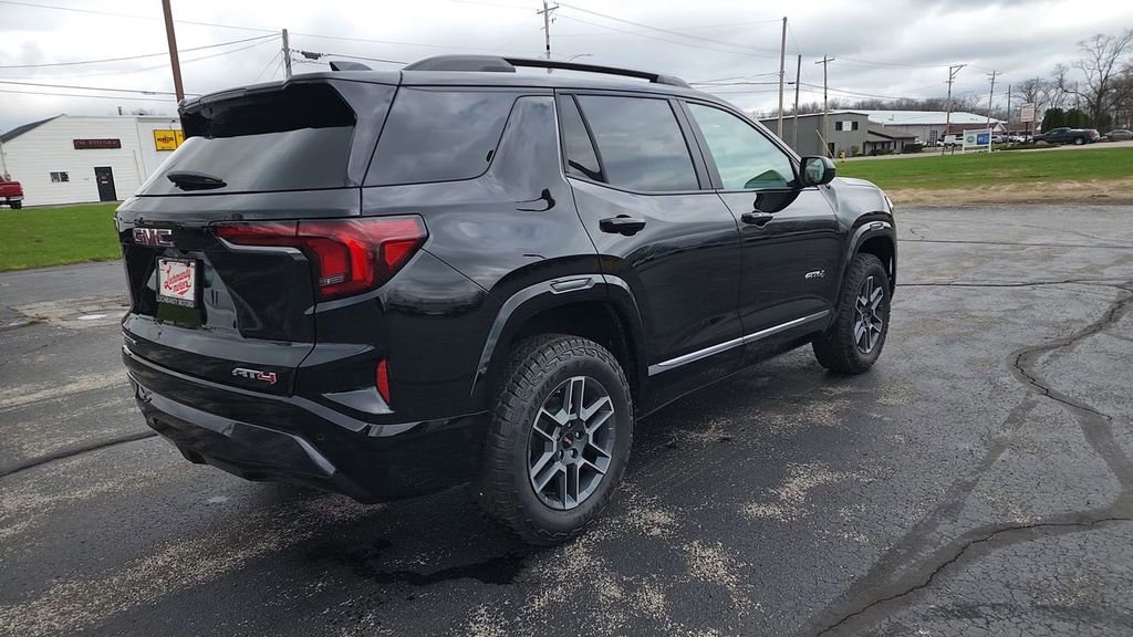 2026 GMC Terrain AT4 - Photo 8