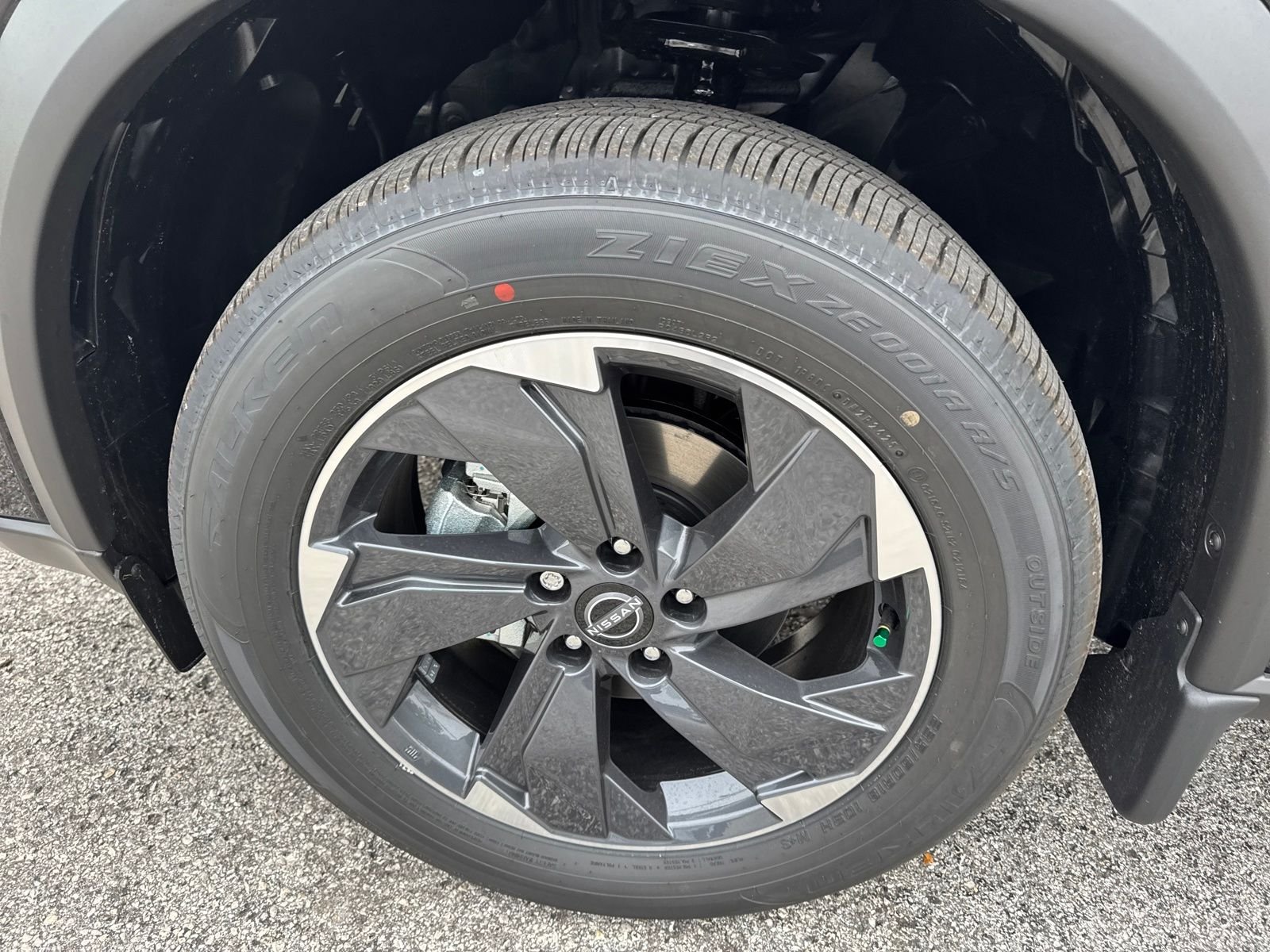 New 2026 Nissan Rogue SV 4D Sport Utility