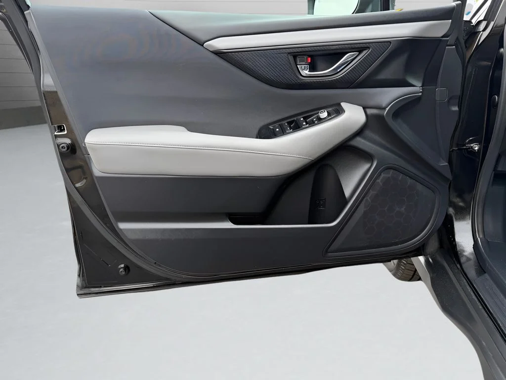Used 2020 Black Subaru Premium image 10