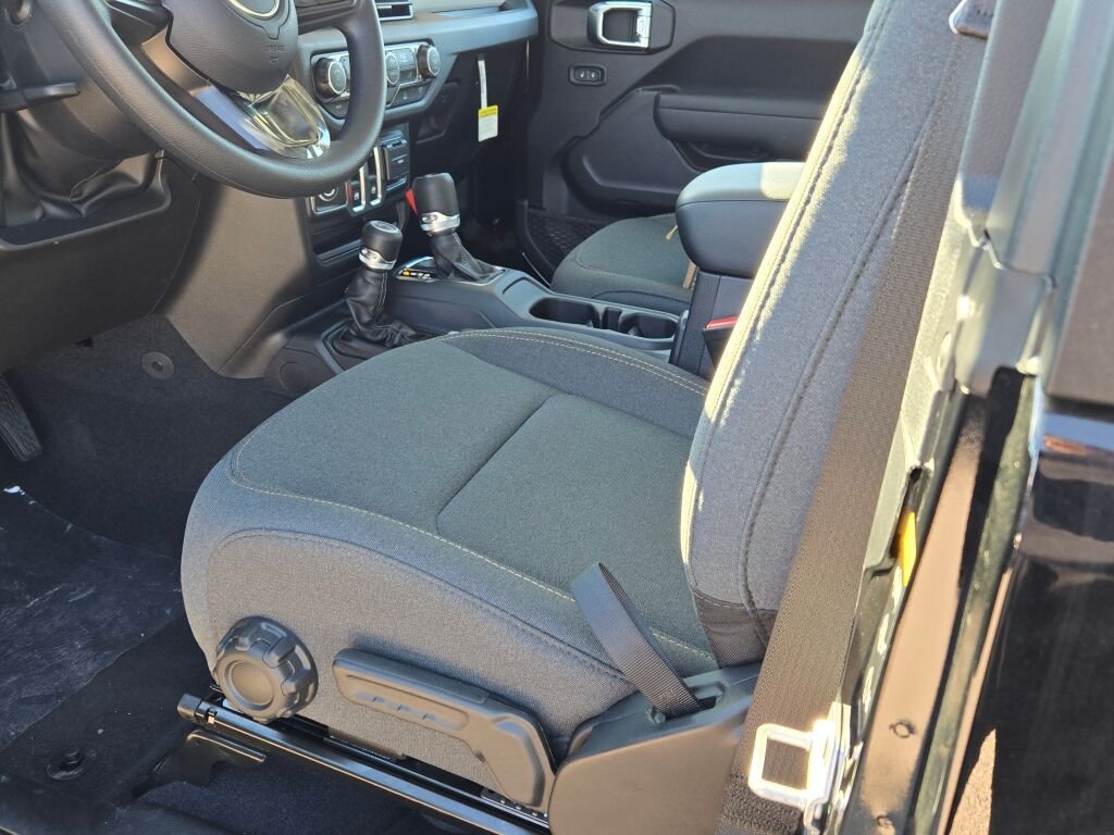 New 2026 Black Clear-Coat Exterior Paint Jeep Sport image 19