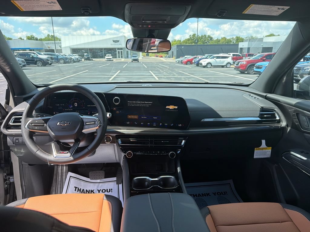 2027 Chevrolet Traverse Z71 - Photo 15