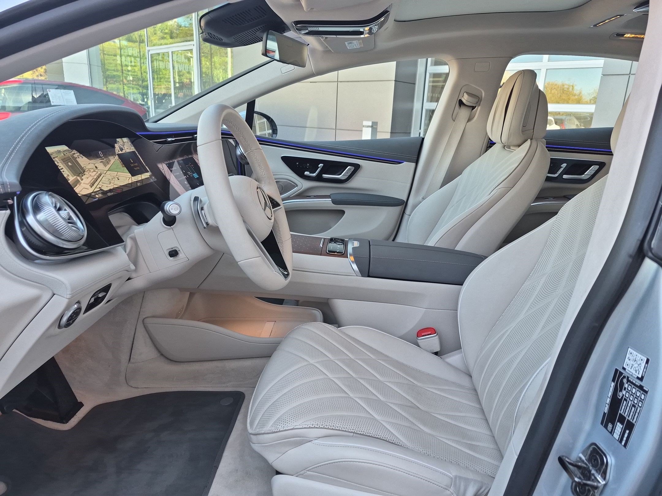 Certified Used 2024 Cirrus Silver Metallic Mercedes-Benz EQS 580 image 15