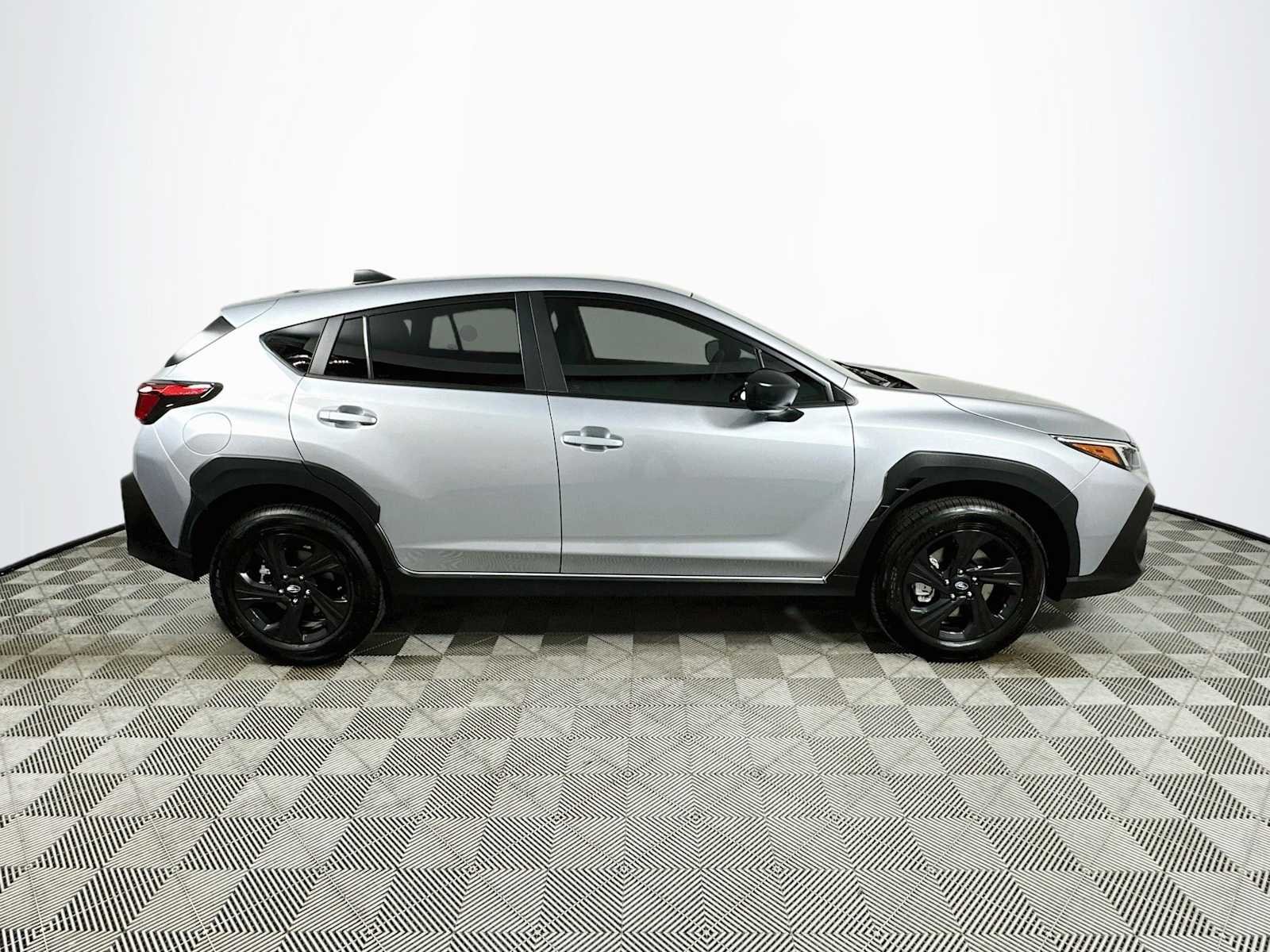 New 2026 ICE SILVER METALLIC Subaru Base image 8