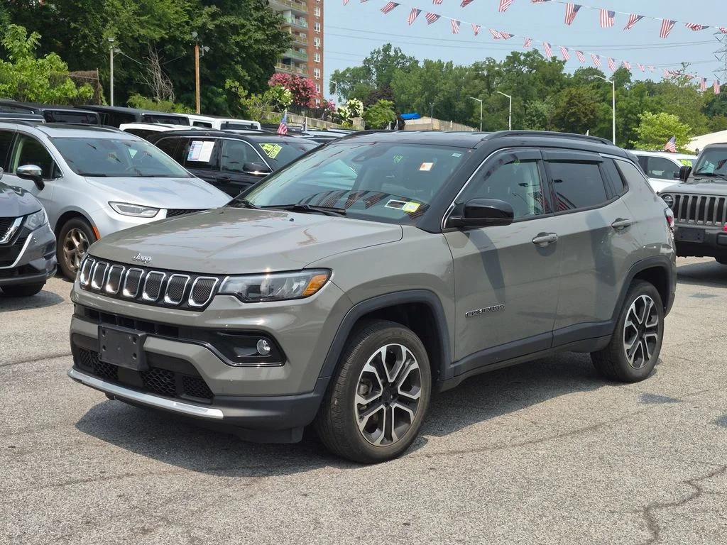 Used 2022 Gray Jeep Limited image 1