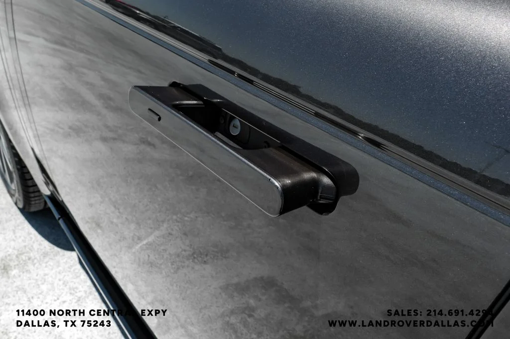 New 2026 Charente Grey Prem Met Land Rover SE image 39