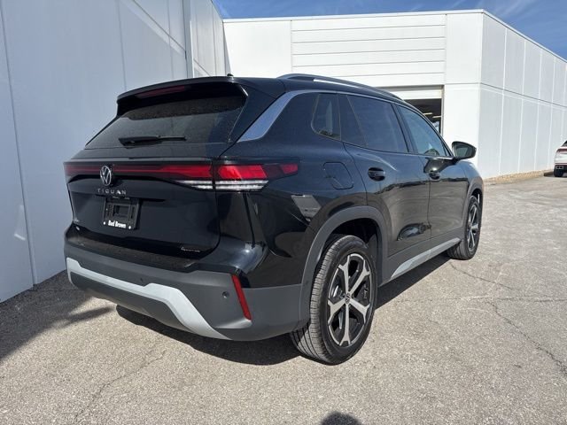 New 2026 Deep Black Volkswagen 2.0T SE image 6