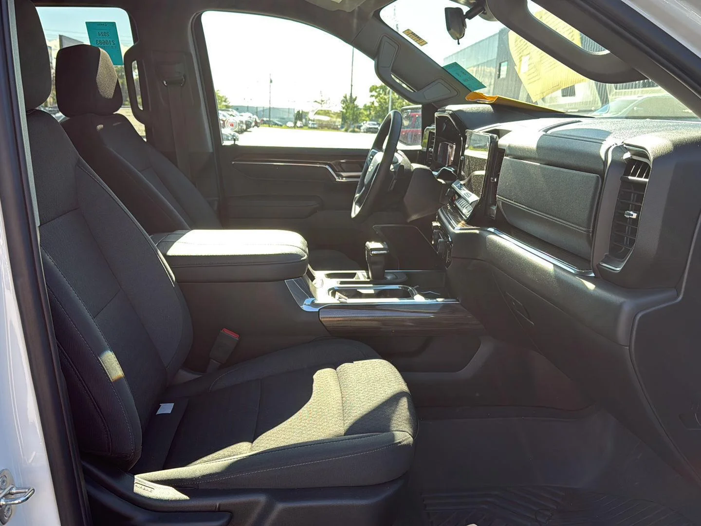 Used 2024 Summit White Chevrolet RST image 12