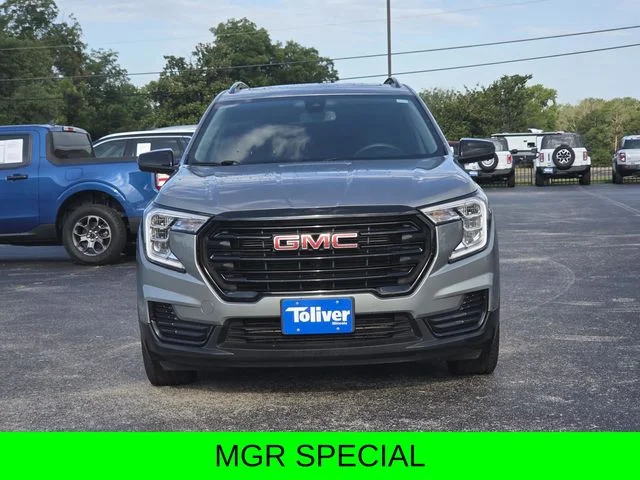 Used 2024 Sterling GMC SLE image 3