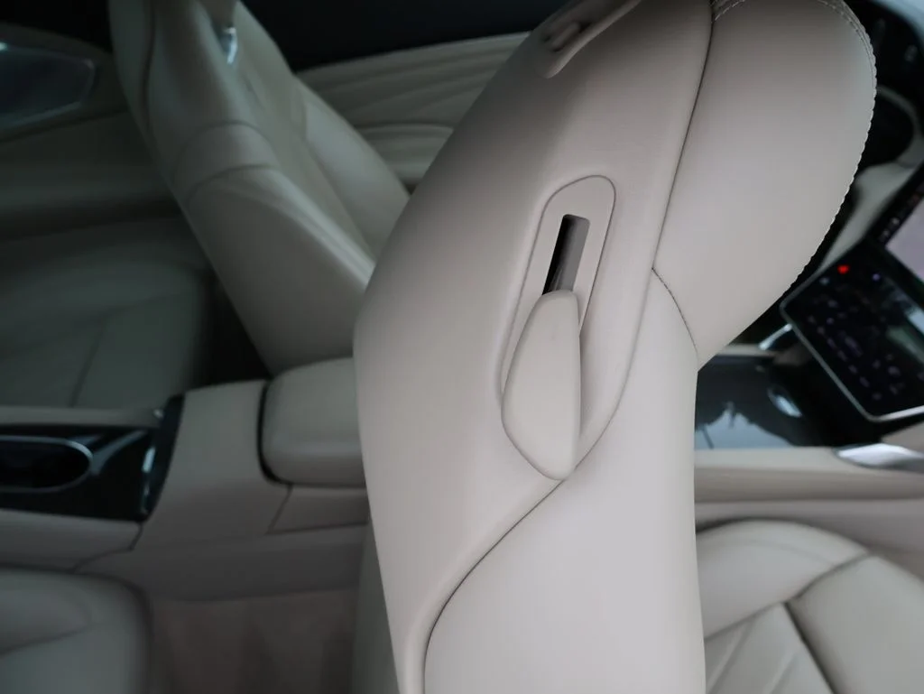 Used 2024 Bianco Solid Maserati Modena image 15