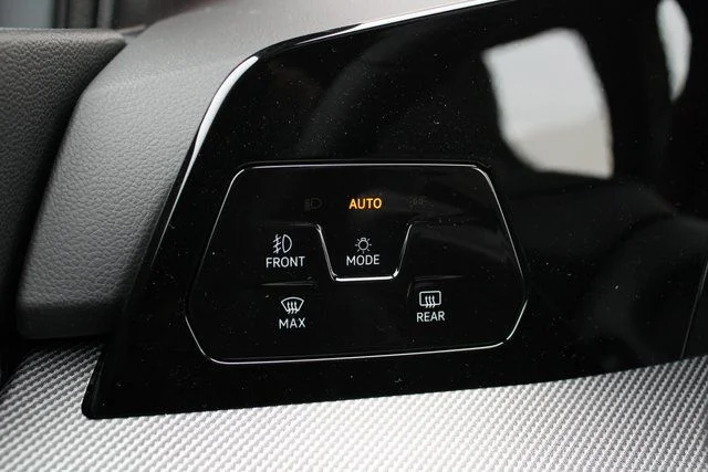2026 Volkswagen Golf GTI SE - Photo 10