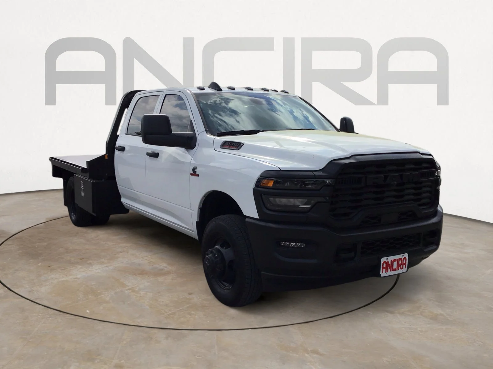 2026 RAM 3500 Chassis Tradesman - Photo 30