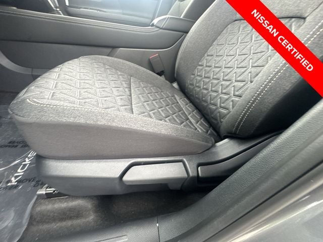 Used 2025 Gray Nissan SV image 12