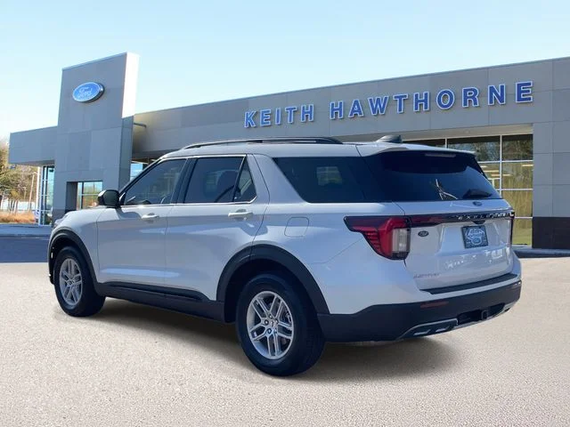New 2026 Star White Metallic Tri-Coat Ford Active image 4
