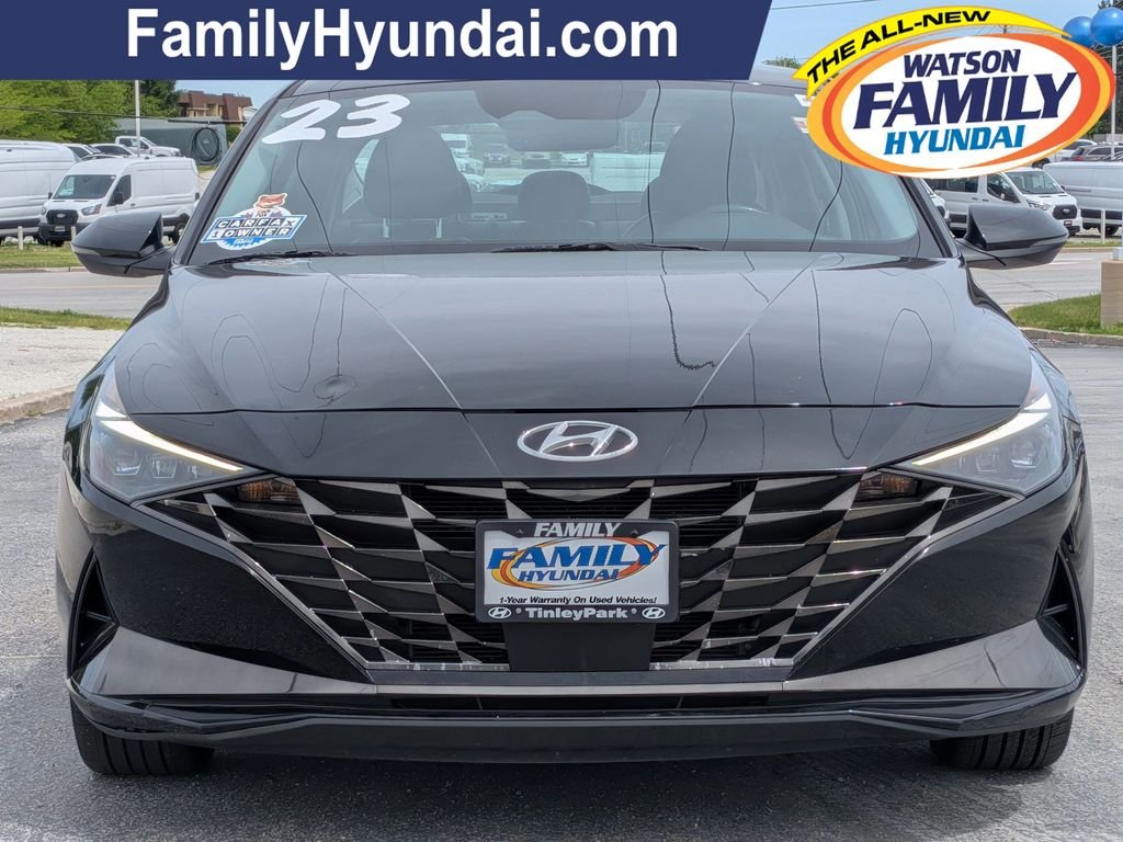 2023 Hyundai Elantra Limited - Photo 8