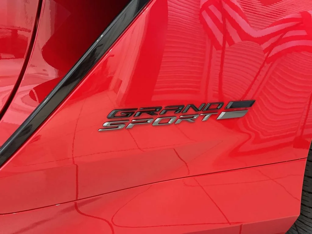 Used 2027 Torch Red Chevrolet 2LT image 8