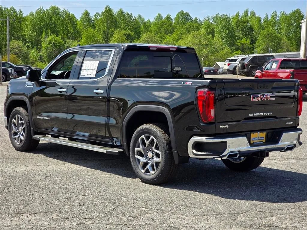 New 2026 Onyx Black GMC SLT image 19