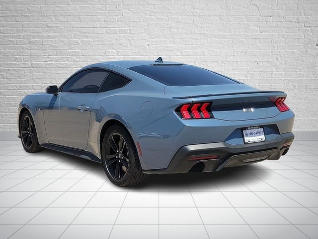 Used 2025 Blue Ford GT image 3