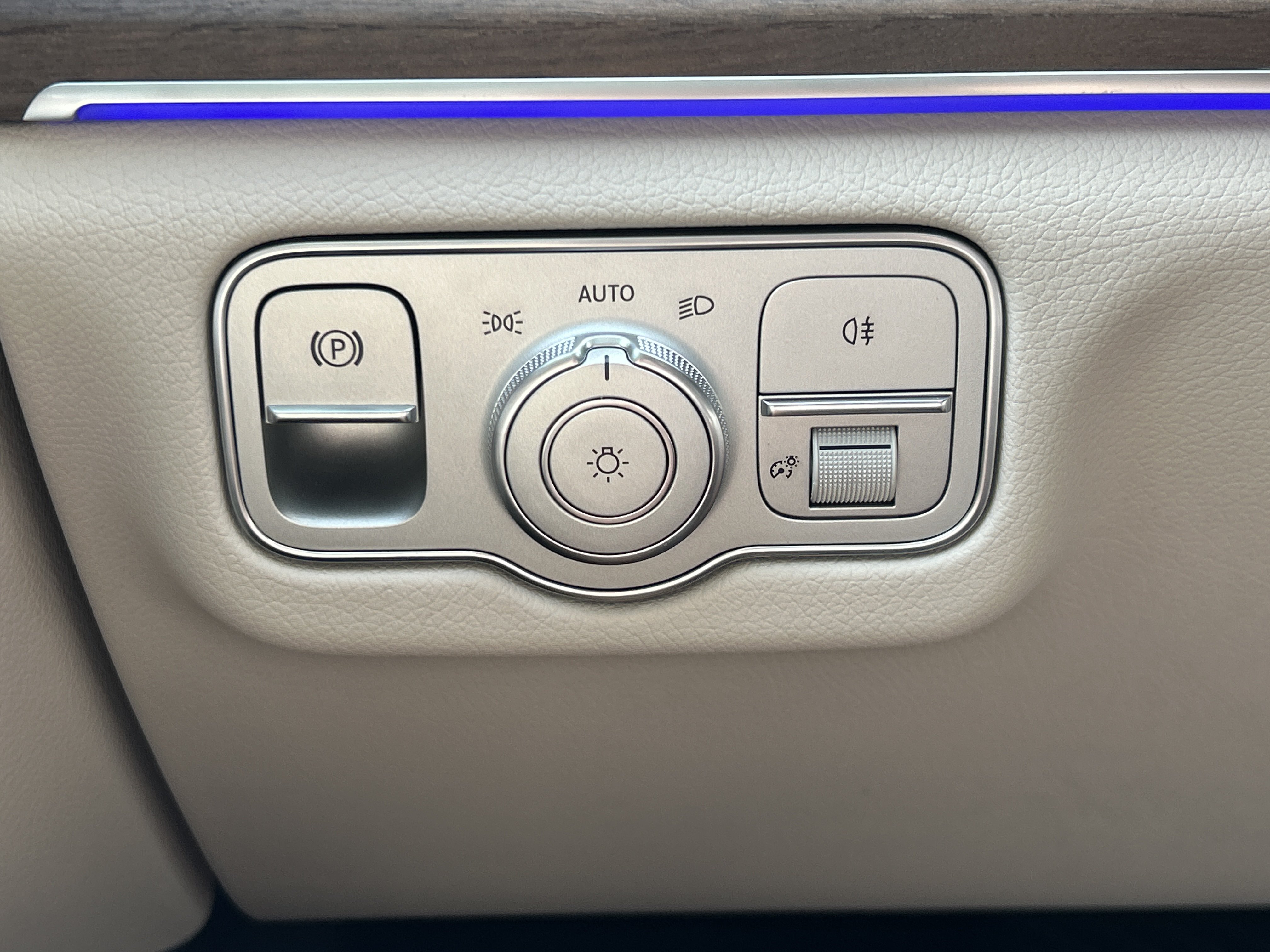 New 2026 Selenite Grey Metallic Mercedes-Benz GLE 350 SUV image 21