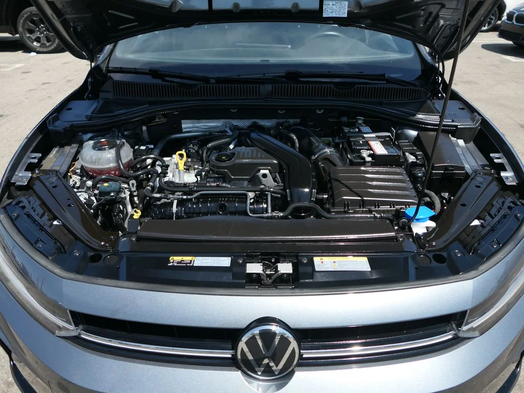 Used 2025 Pyrite Silver Metallic Volkswagen 1.5T Sport image 27