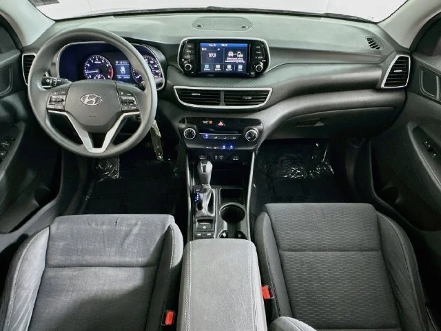Used 2021 Blue Hyundai SE image 11