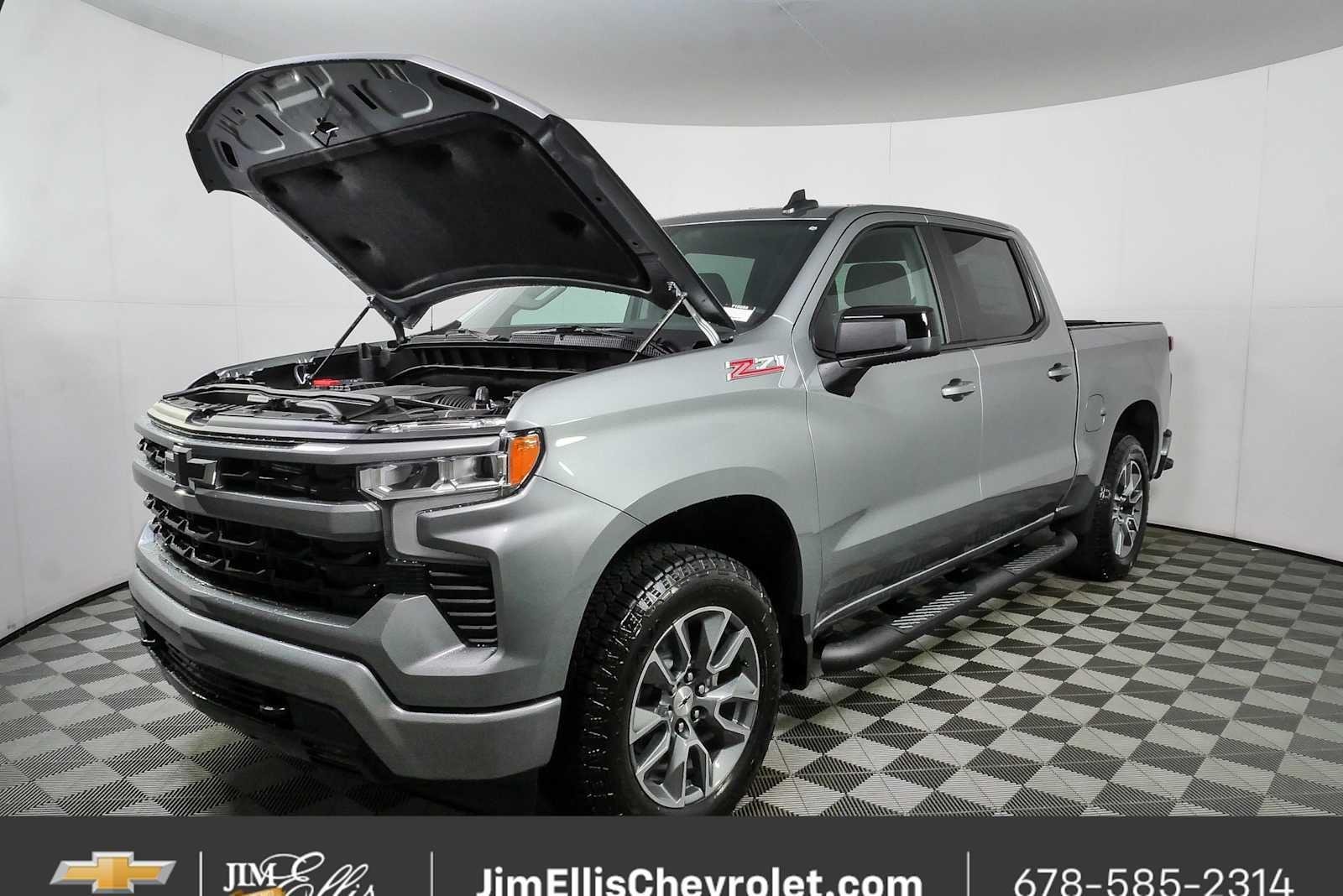 New 2026 Sterling Gray Metallic Chevrolet RST image 31