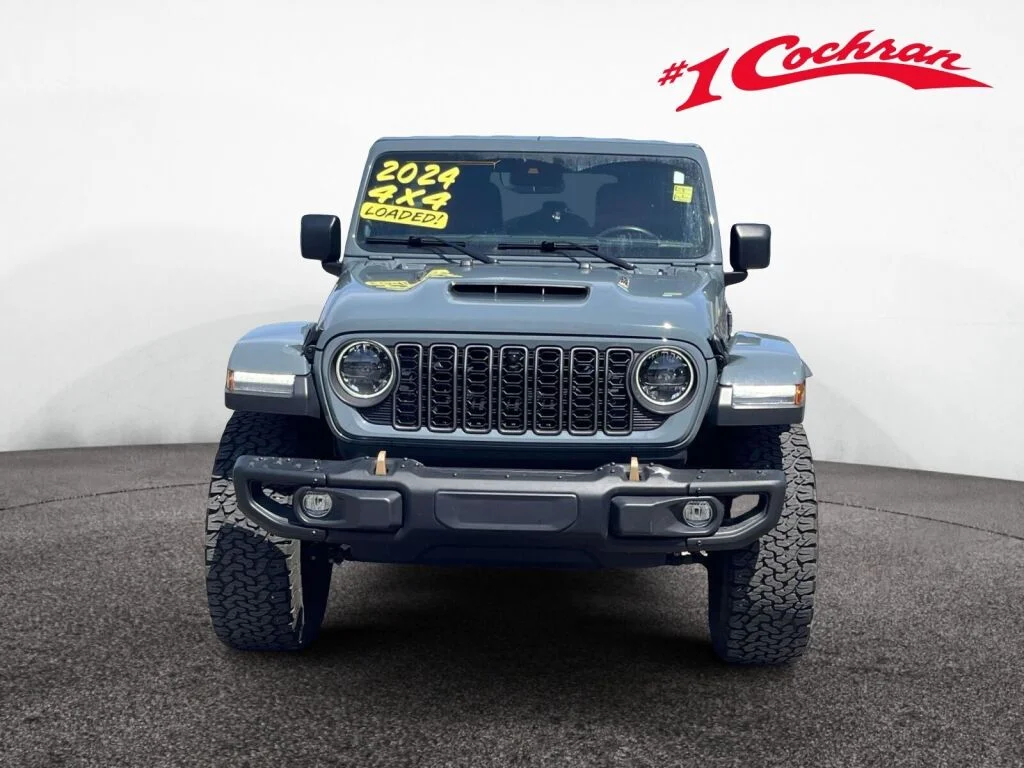 Certified Used 2024 Anvil Clear Coat Jeep Rubicon 392 image 12