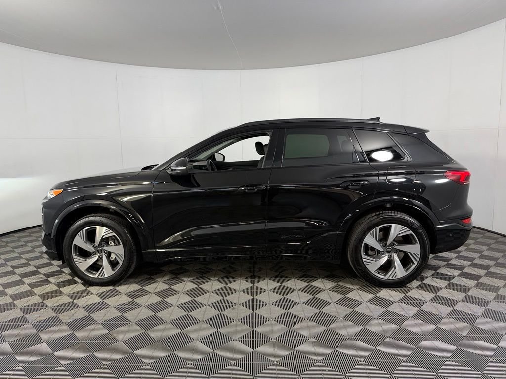 Used 2025 Black Audi Premium image 5