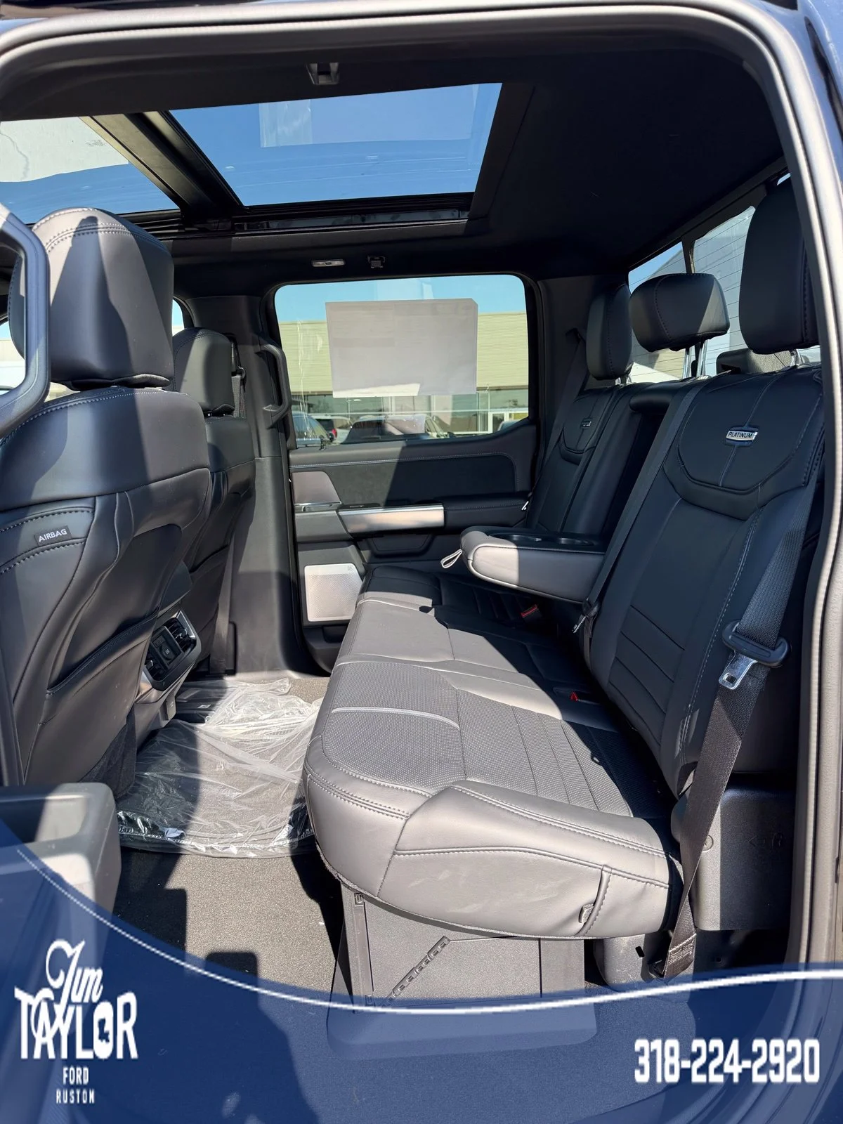 2026 Ford F-250 Super Duty Platinum - Photo 44