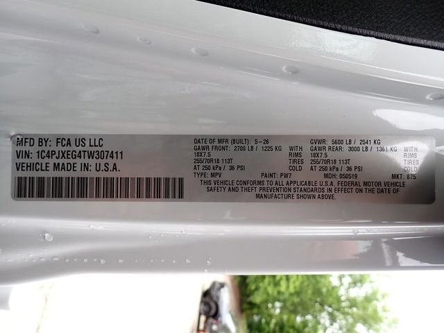 New 2026 Bright White Clear-Coat Exterior Paint Jeep Sahara image 18