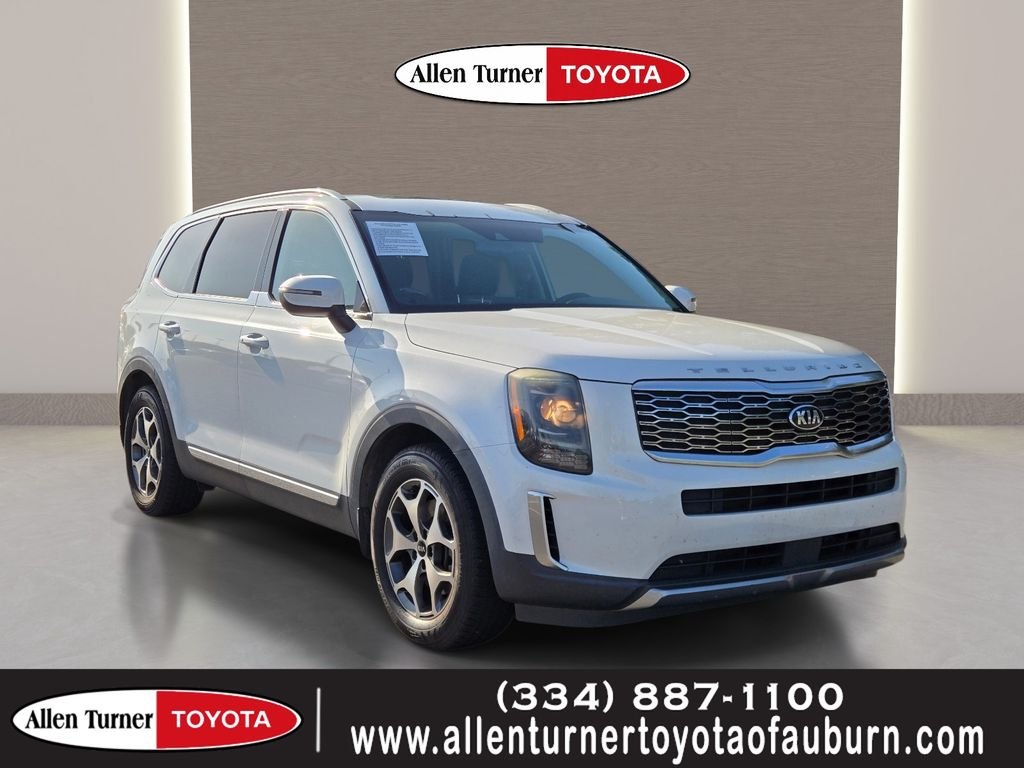 Used 2020 White Kia EX image 1