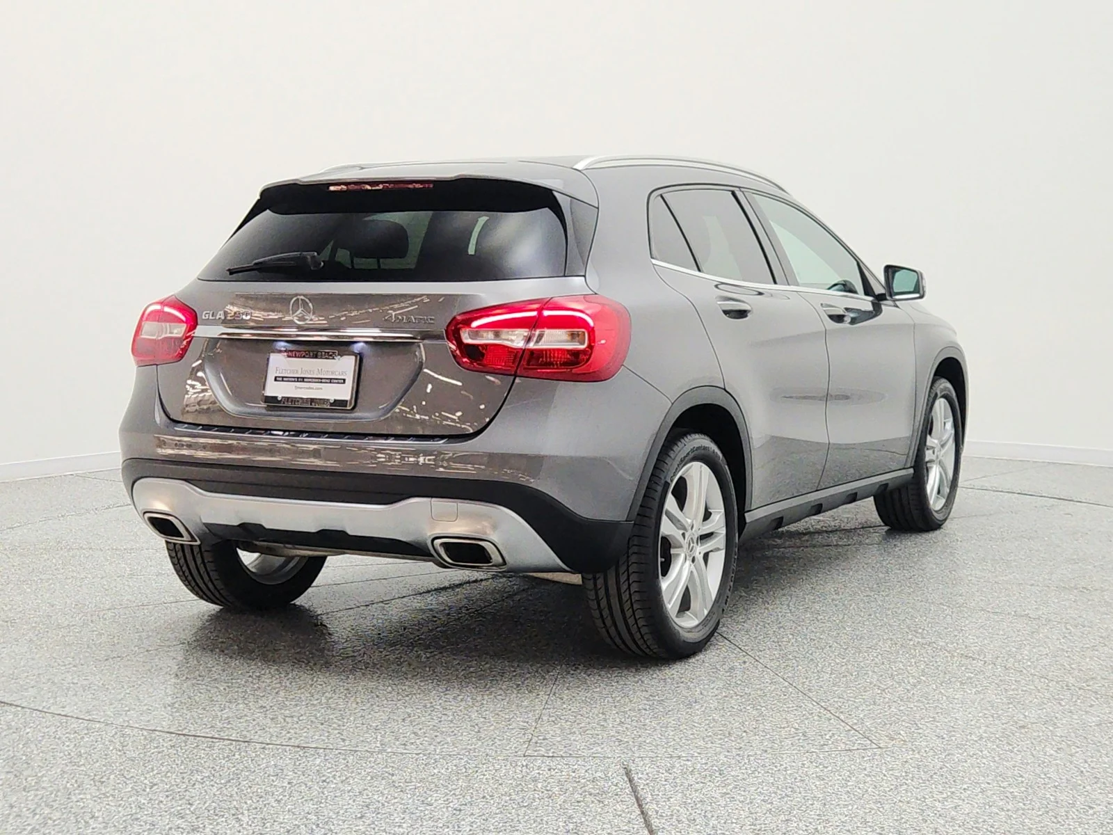 Used 2019 Mountain Grey Metallic Mercedes-Benz GLA 250 4MATIC® SUV image 6