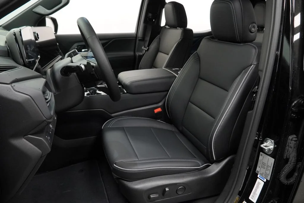 New 2026 Black Chevrolet LT - Extended Range image 6