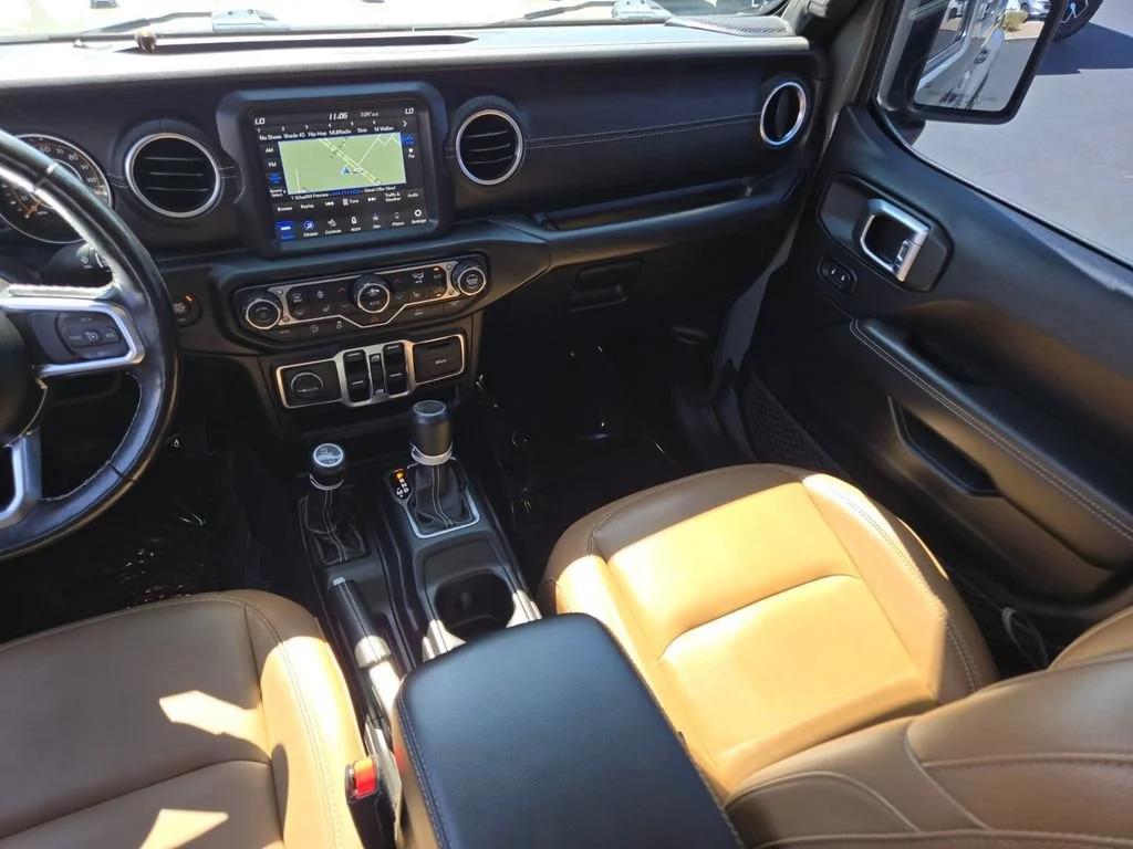 Used 2021 Sting-gray Clearc Jeep Overland image 13