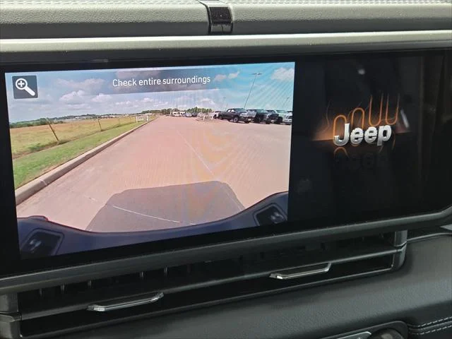 New 2026 Goldilocks Exterior Paint Jeep Texas Trail image 13