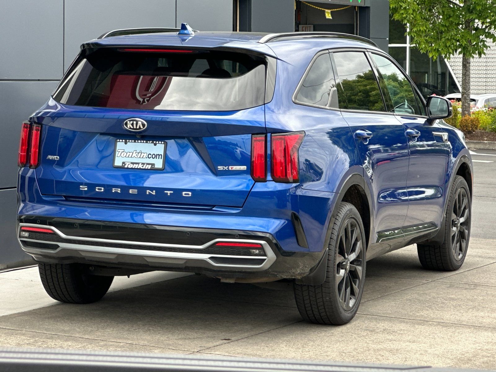 Used 2021 Sapphire Blue Kia SX image 3