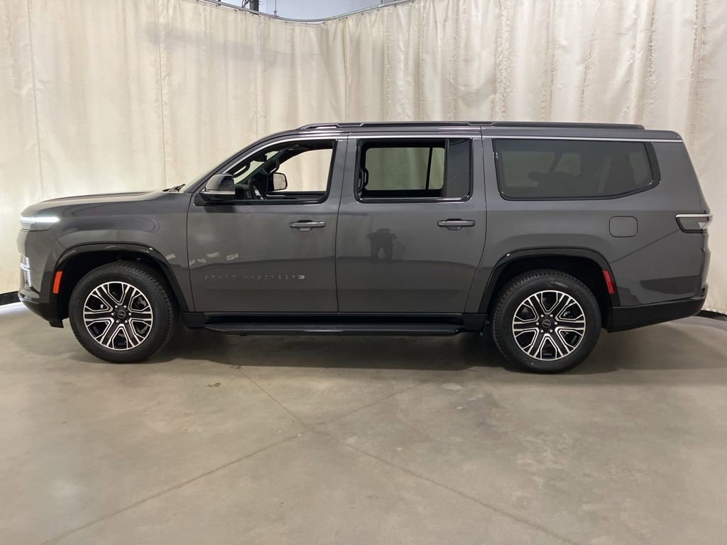 New 2026 Baltic-Gray Metallic Clear-Coat Exterior Paint Jeep  image 21