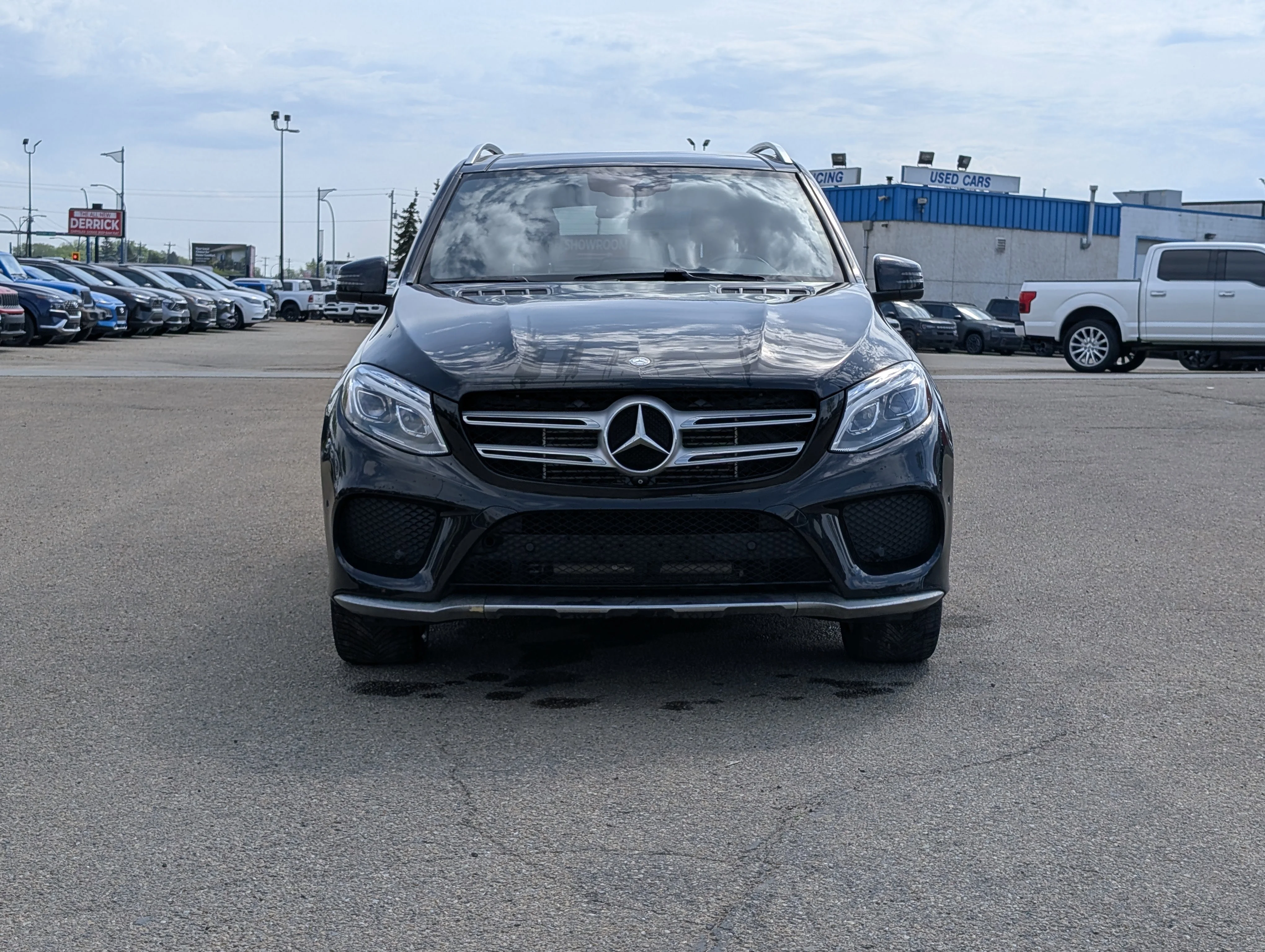 Used 2016 Black Mercedes-Benz GLE 350d image 10