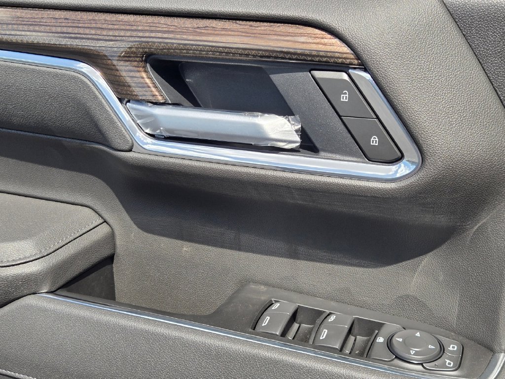 New 2026 Sterling Gray Metallic Chevrolet LT Trail Boss image 21
