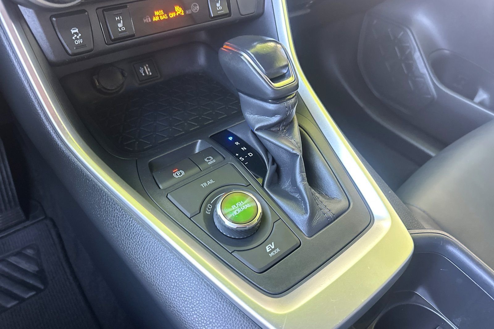 Used 2023 Beige Toyota XSE image 21