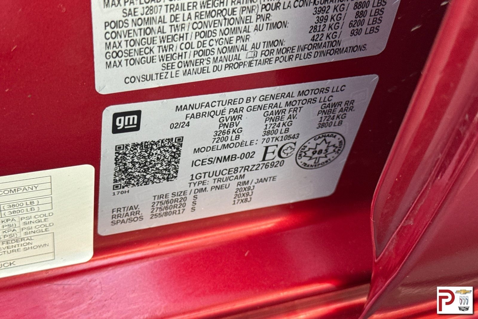 Used 2024 Red GMC Elevation image 33