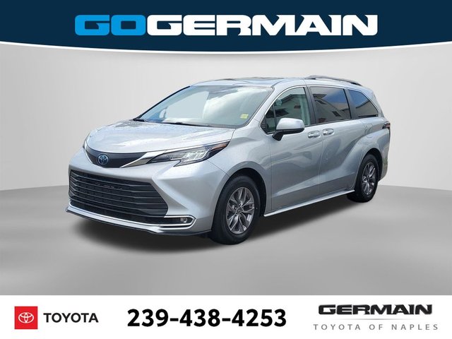 2022 Toyota Sienna XLE